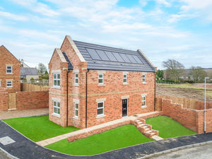 Photo 6- click for photo gallery